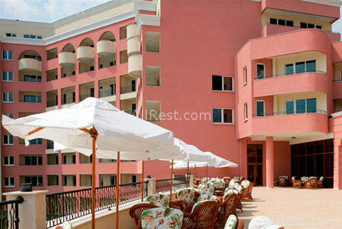 Majestic Hotel & Residence 55